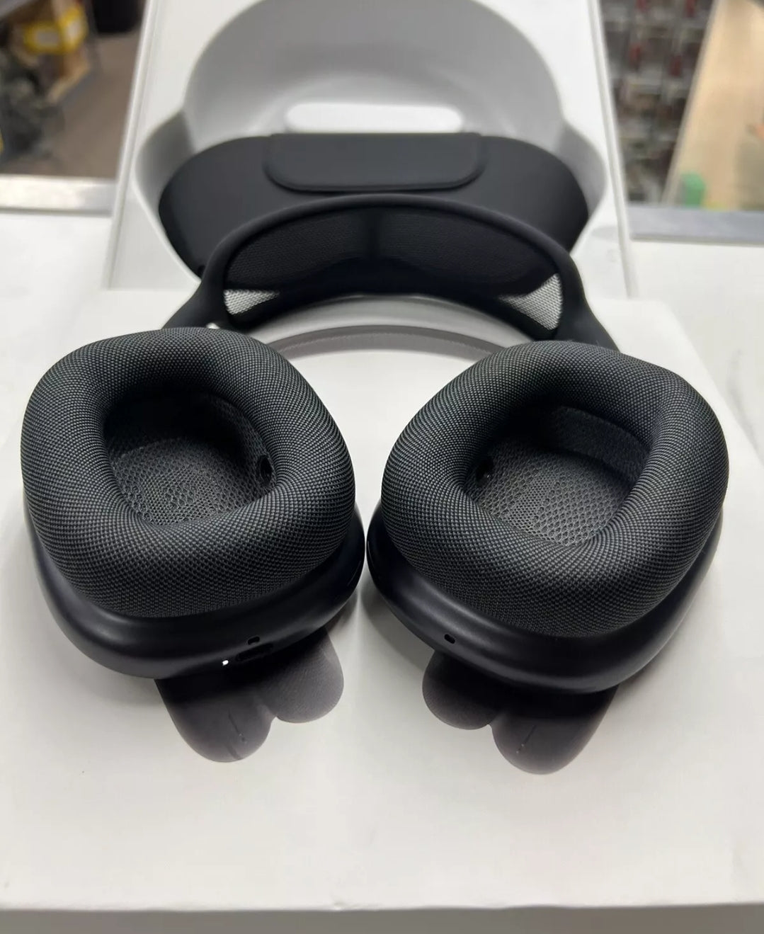 Airpod Max OEM Space Grey / Black Opened box
